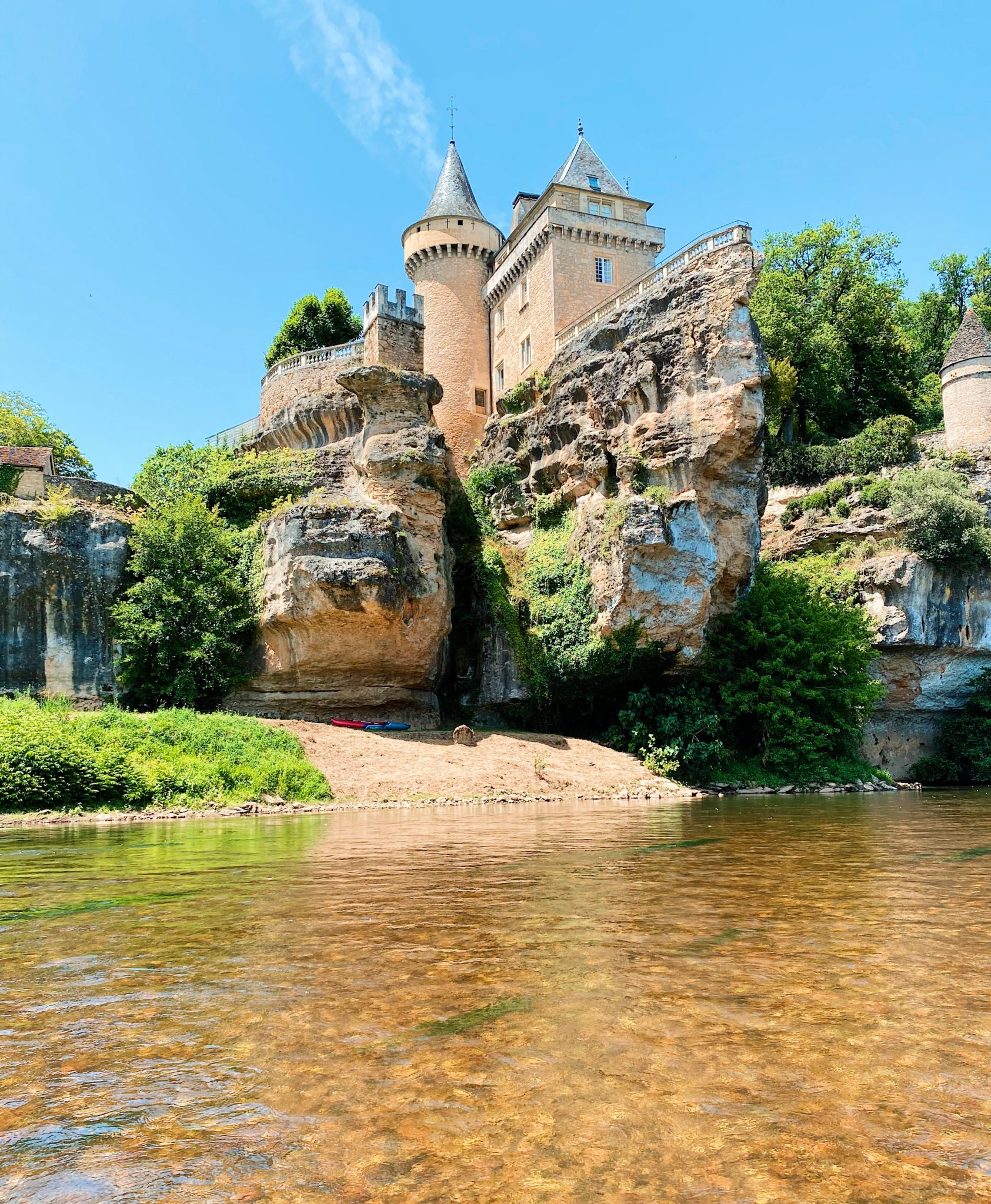 Best canoe trips in the Dordogne